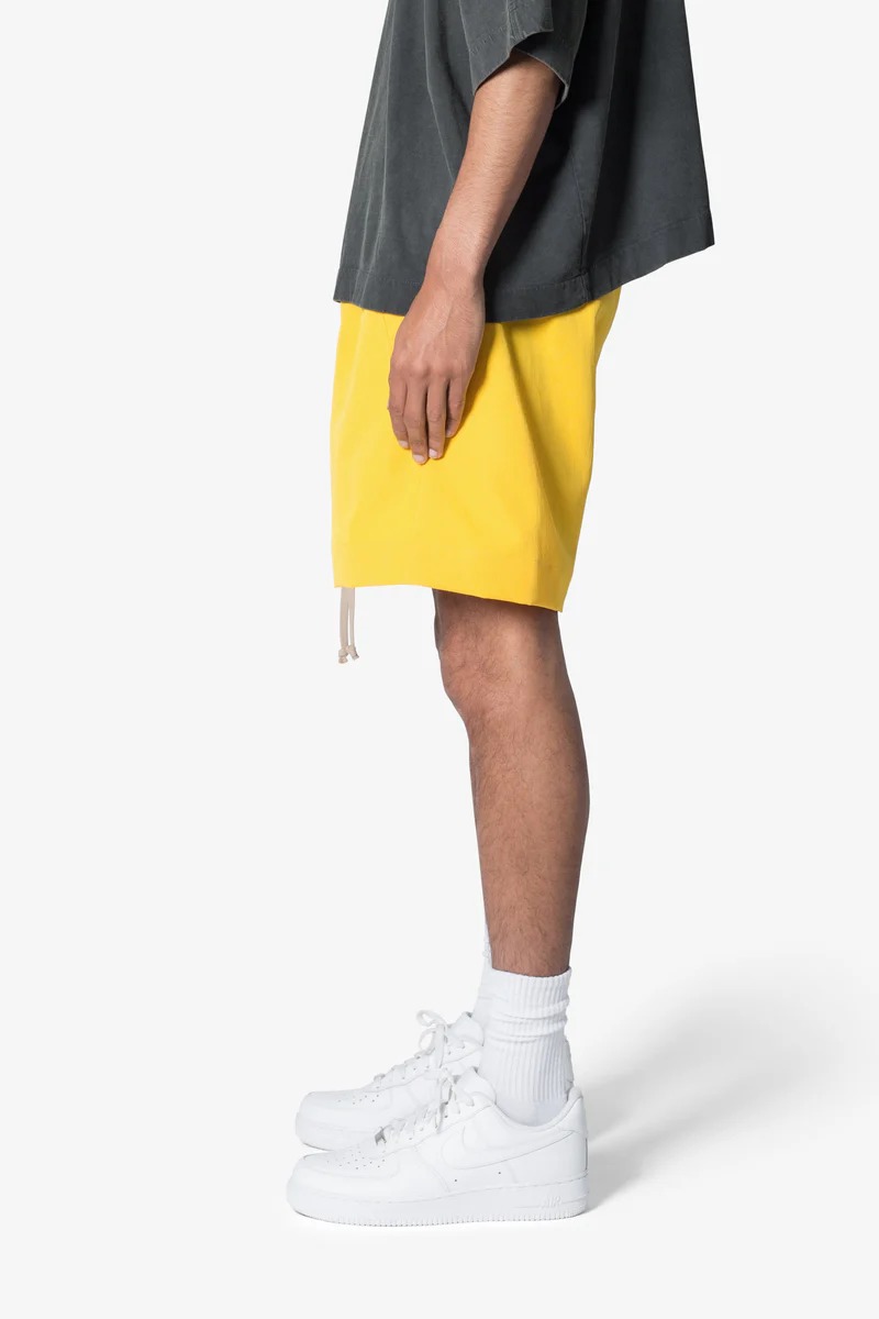 CASUAL STYLE SHORTS