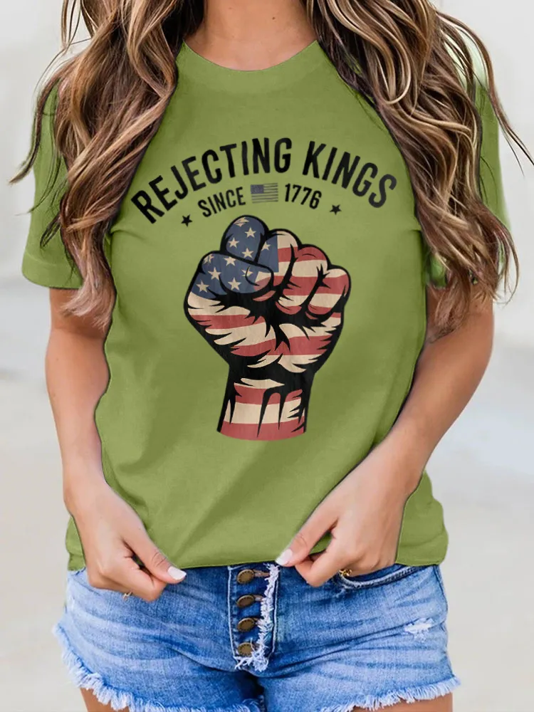 Rejecting Kings Since 1776 Print Round-Neck Short-Sleeved T-Shirt