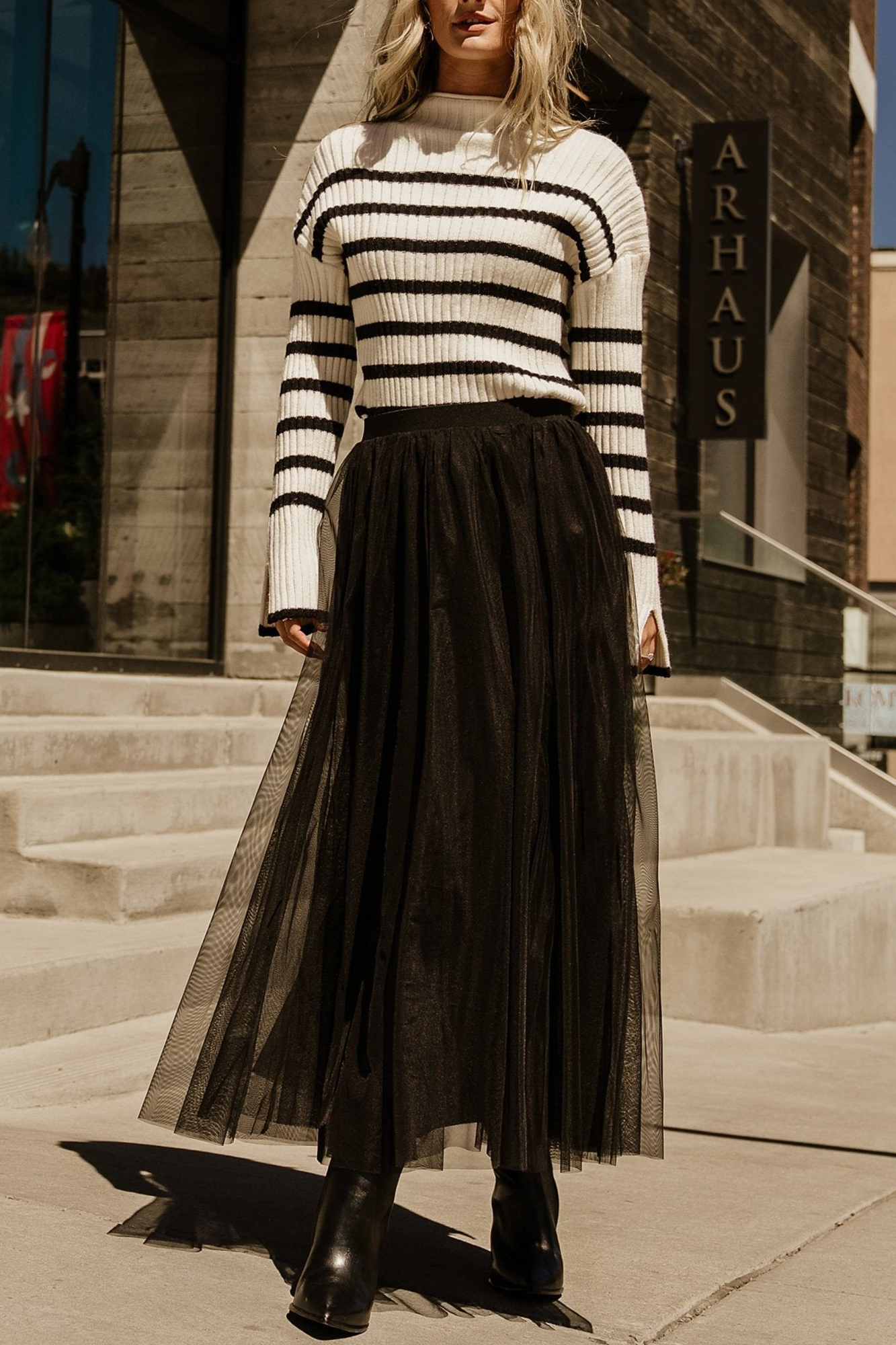 Minimalist High-Waisted Temperament Tulle Skirt