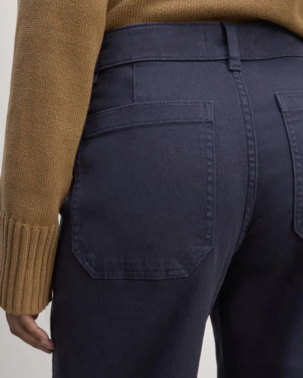 Solid Color Wide-Leg Pant