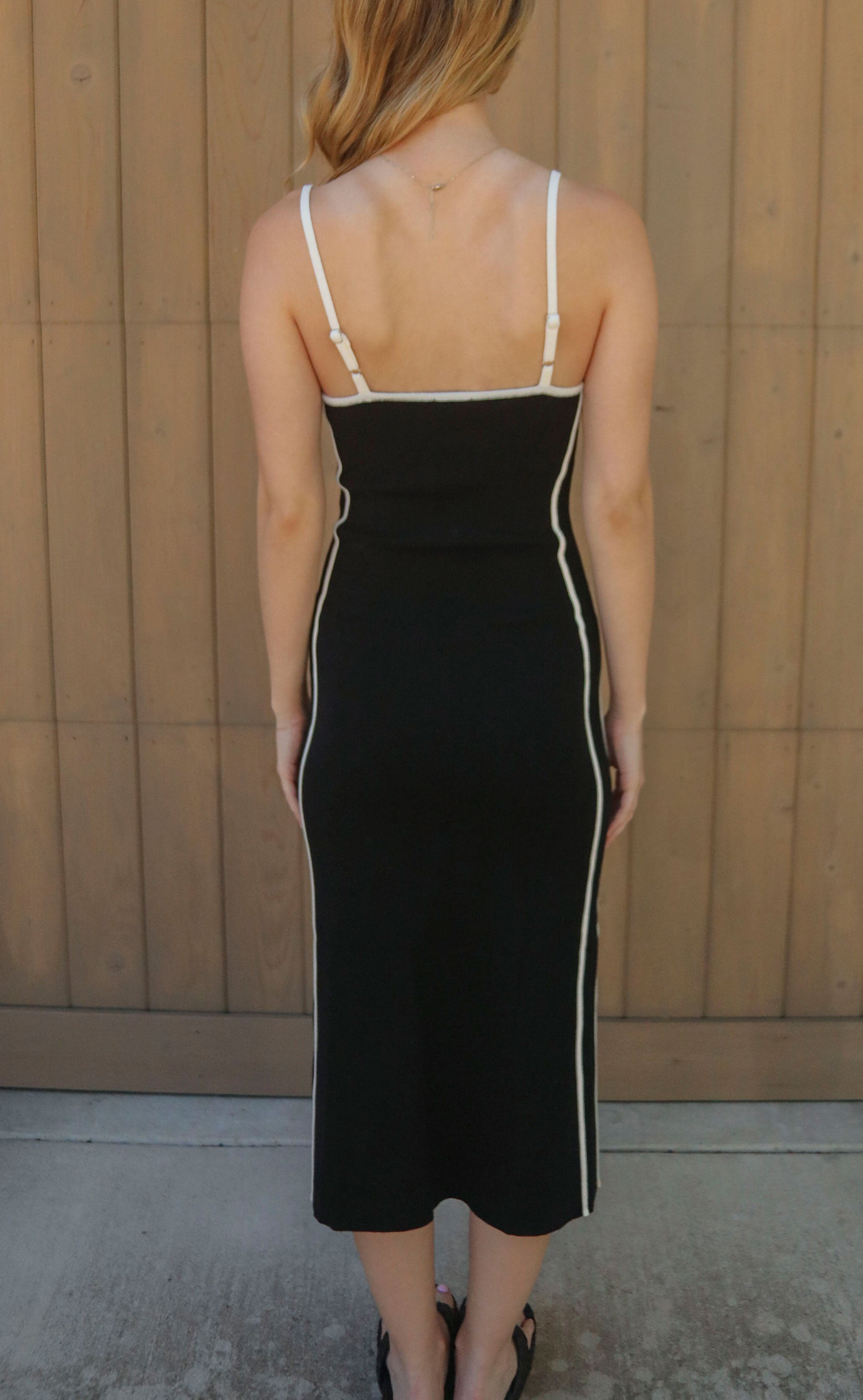 Black Contrast Trimmed Sleeveless Midi Dress