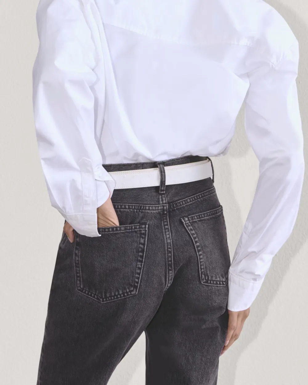 Mid-Waist Jeans