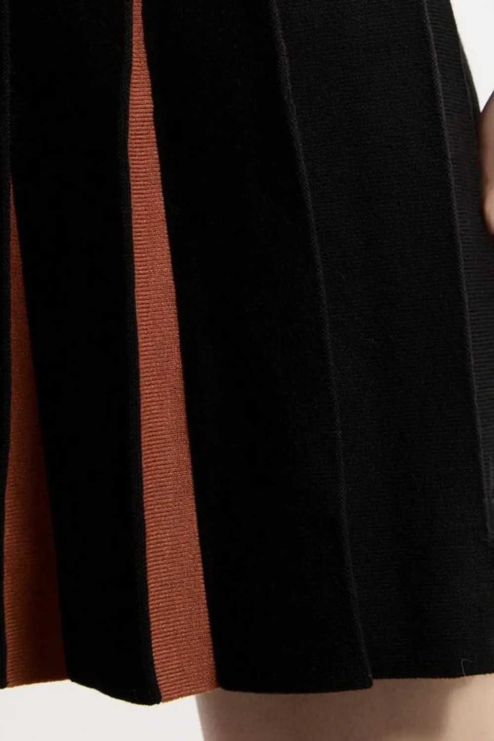 Pleated Wool Look Contrast Knit Mini Skirt