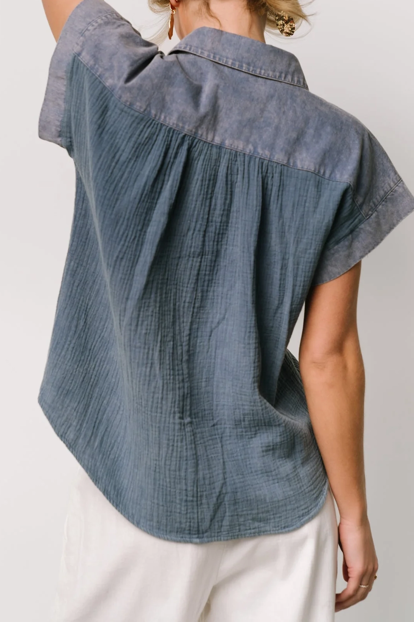 Daily Soft And Breathable Turn-Down Collar Shirt