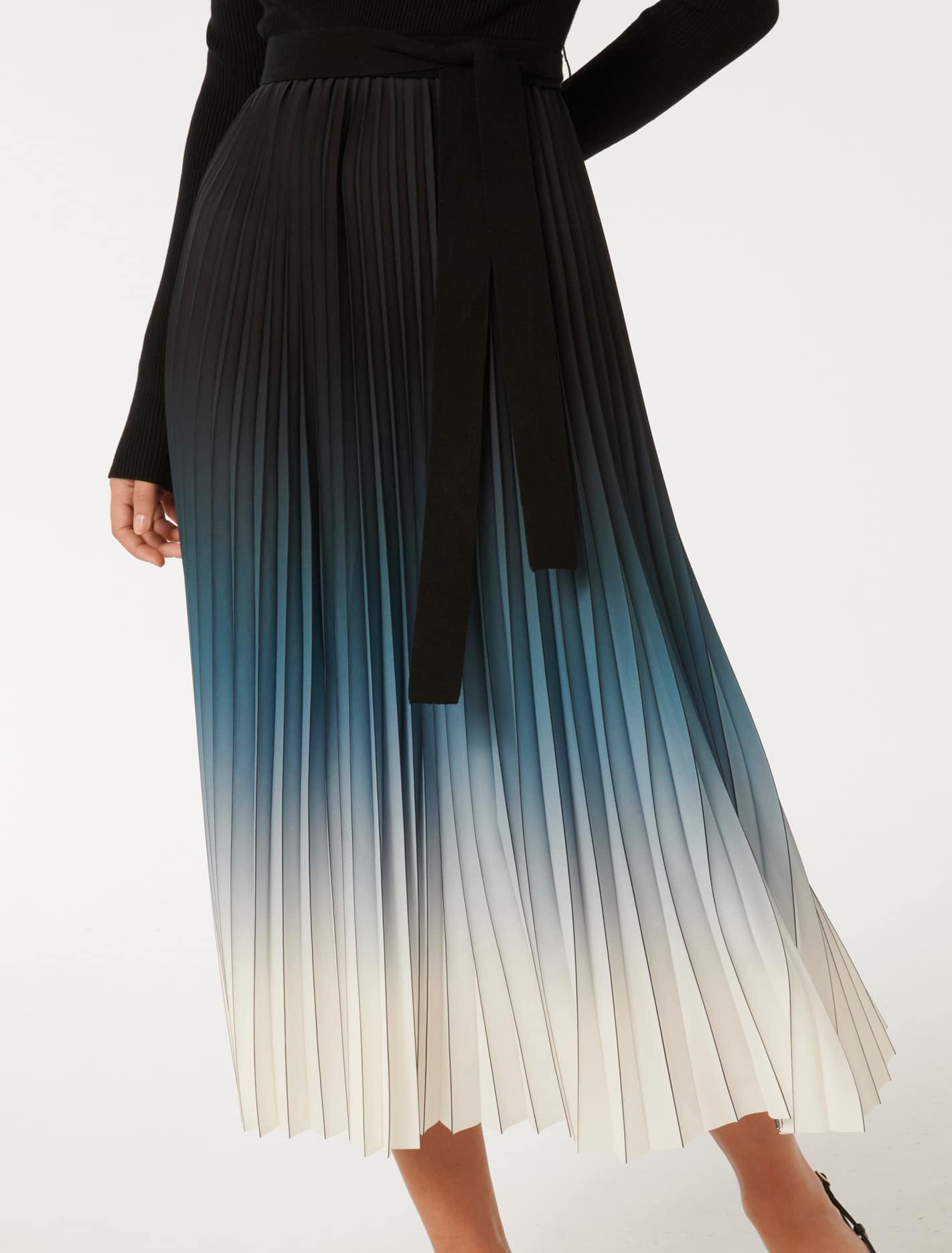 Ombre Pleat Midi Dress