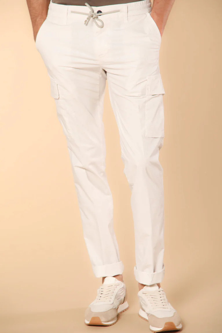 Men's Off-White Slim Fit Parachute Fabric Cargo Pants with Large Pockets