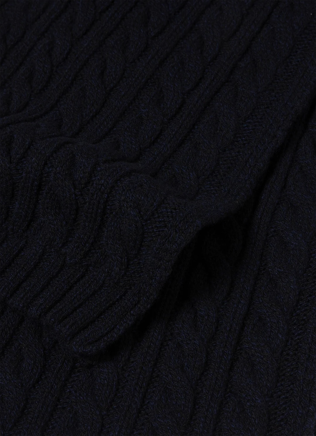 Lambswool Cable Scarf