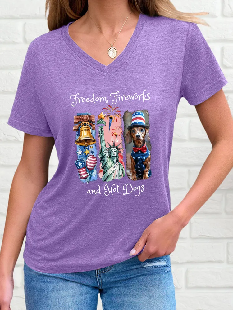 Woman'S Freedom Fireworks And Hot Dogs V-Neck And Short Sleeves T-Shirt