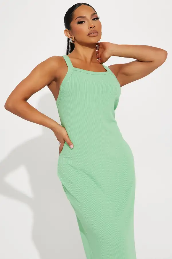 Meena Ribbed Maxi Dress - Mint