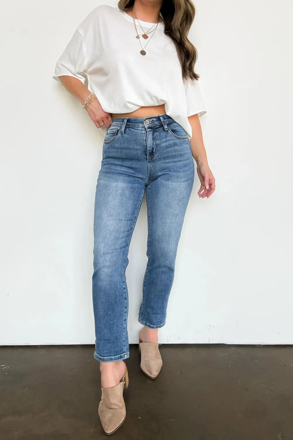 Mid Rise Slim Boyfriend Roll Hem Jeans