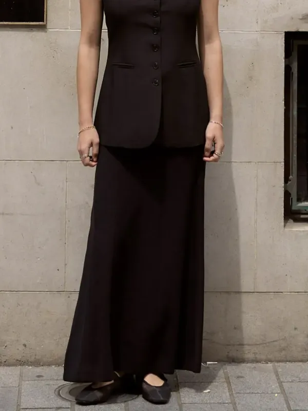 Black The Knitted Maxi Skirt