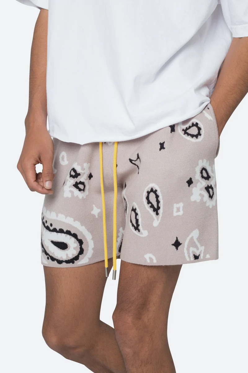 CASUAL STRAIGHT KNIT SHORTS