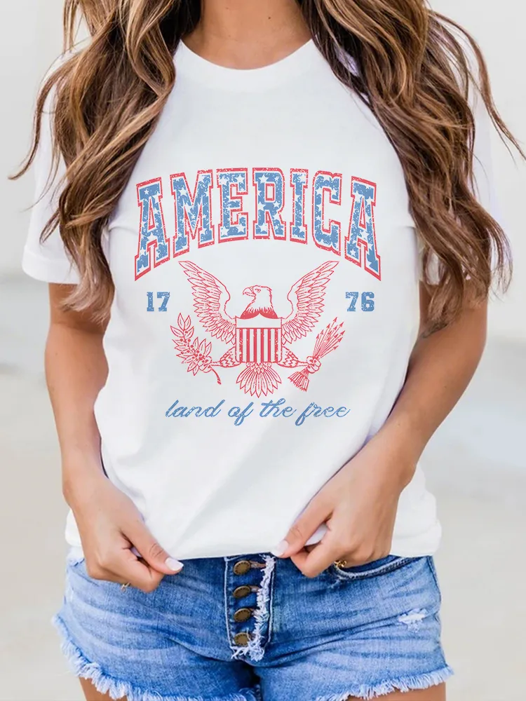 Woman'S America 1776 Round-Neck Short-Sleeved T-Shirt