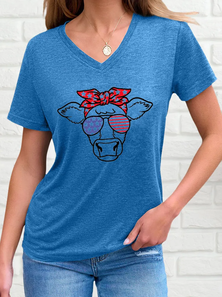 Woman'S Bull Head Print V-Neck And Short Sleeves T-Shirt