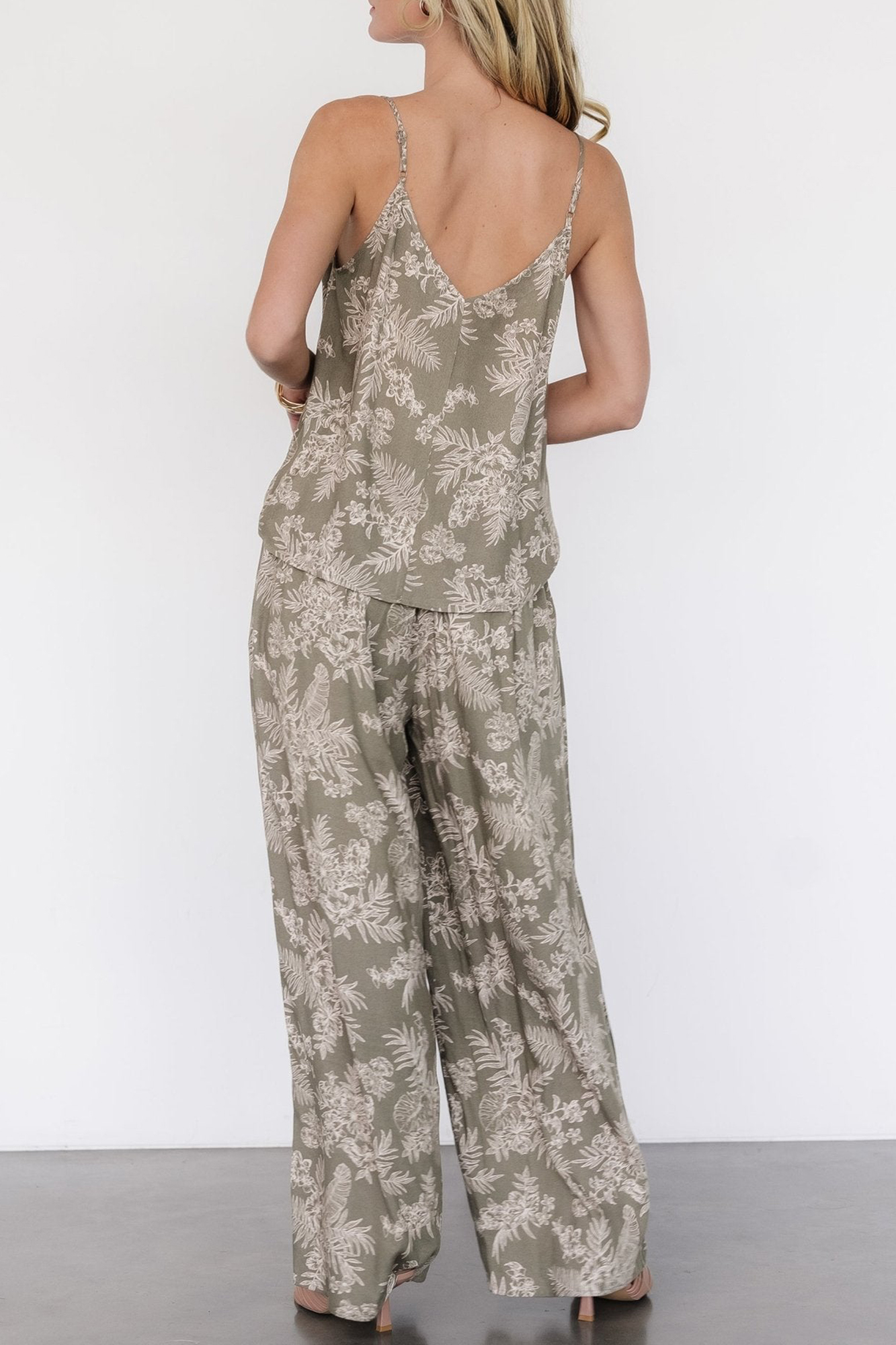 Artistic Lightweight Slim-Fit  Olive Print  Pants