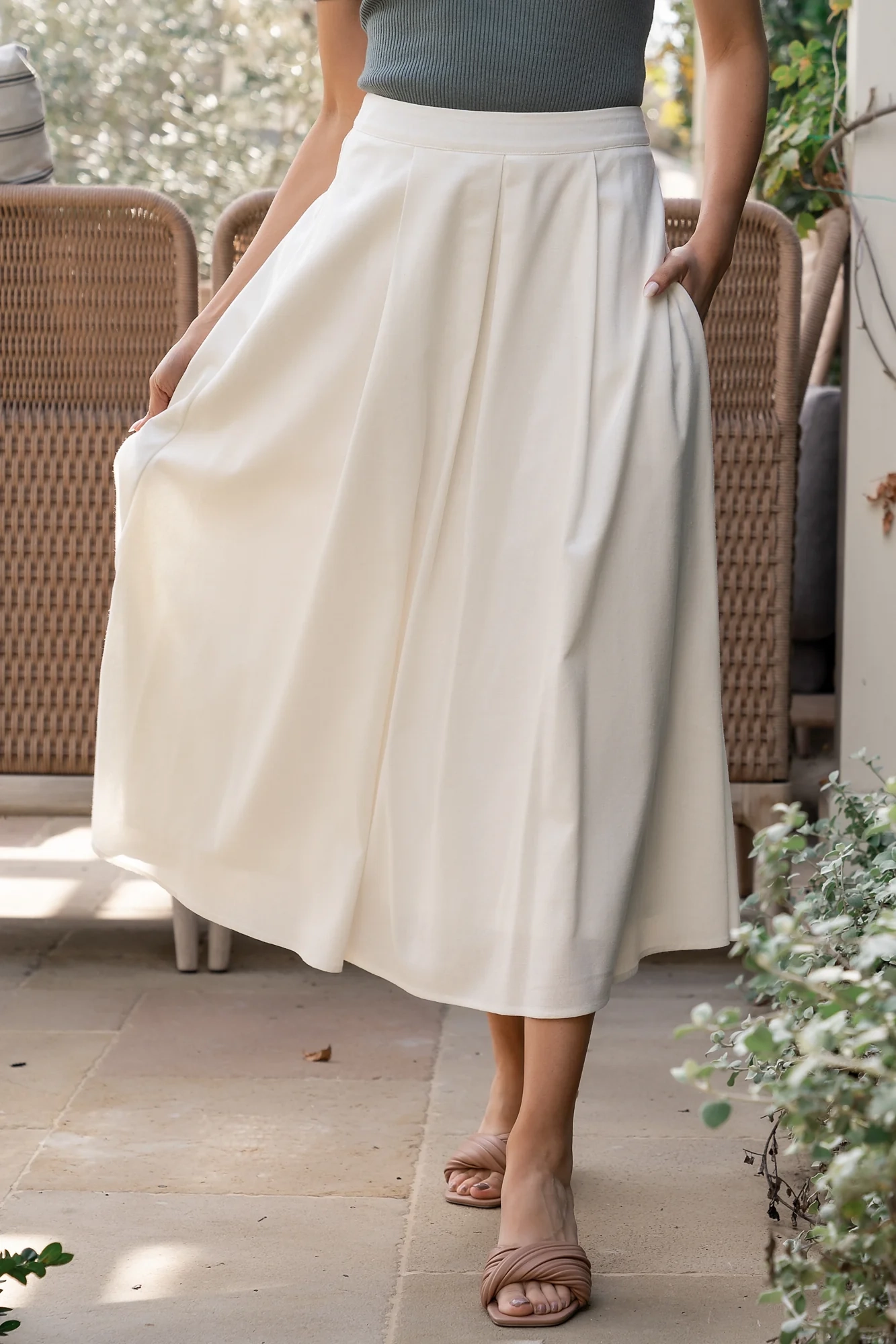 High-Waisted Versatile Slimming Skirt