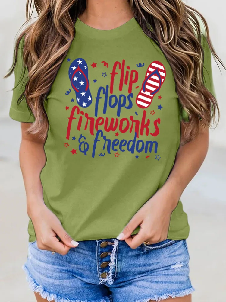 Flip Flops Fireworks Freedom Print Round-Neck Short-Sleeved T-Shirt