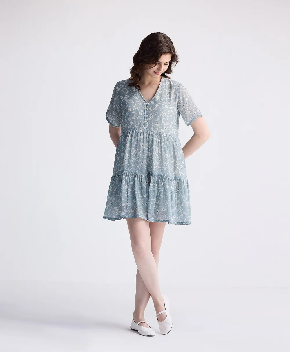 Reistor® Floral Short Tiered dress in Light Blue