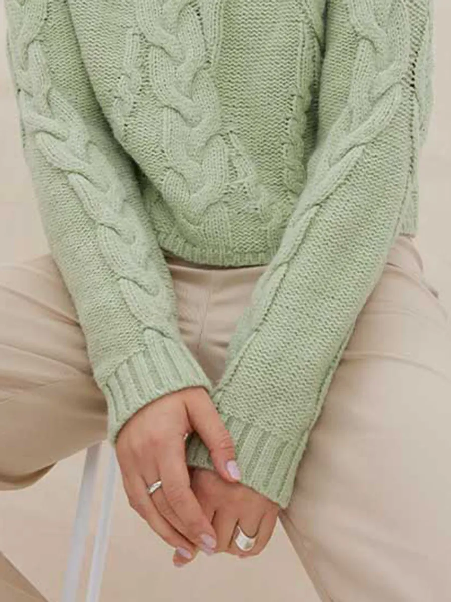 Linked Cable Pattern Knit Sweater