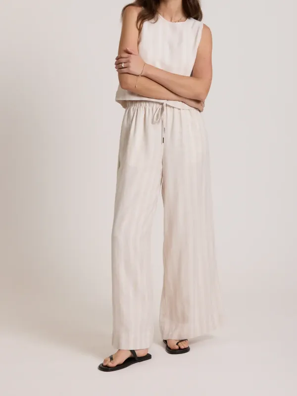 Elementary Pocket Detail Pant