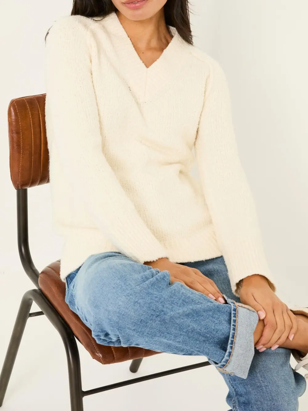 Ivory Casual V-Neck Sweaters