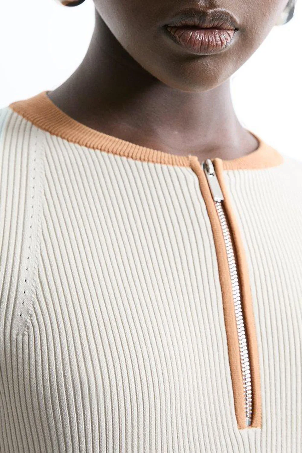 Rib Knit Half Zip Cuff Detail Top