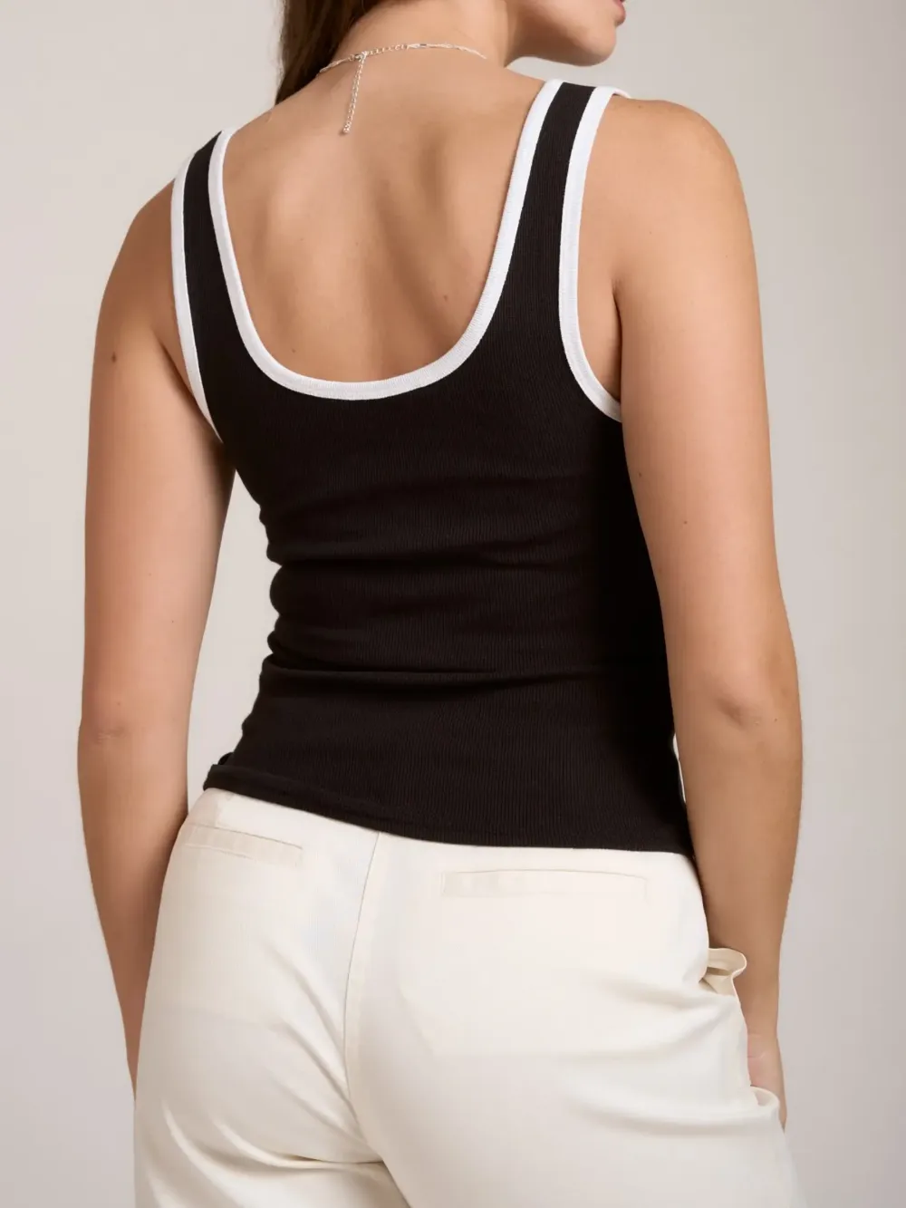 The Contrast Trim Tank