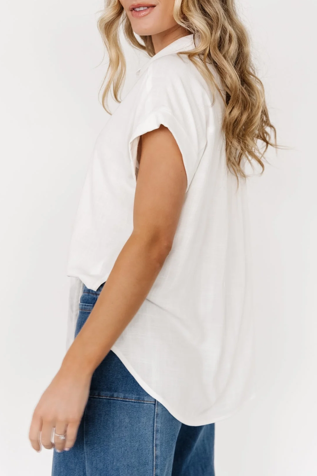 Simple And Comfortable Breathable Shirt