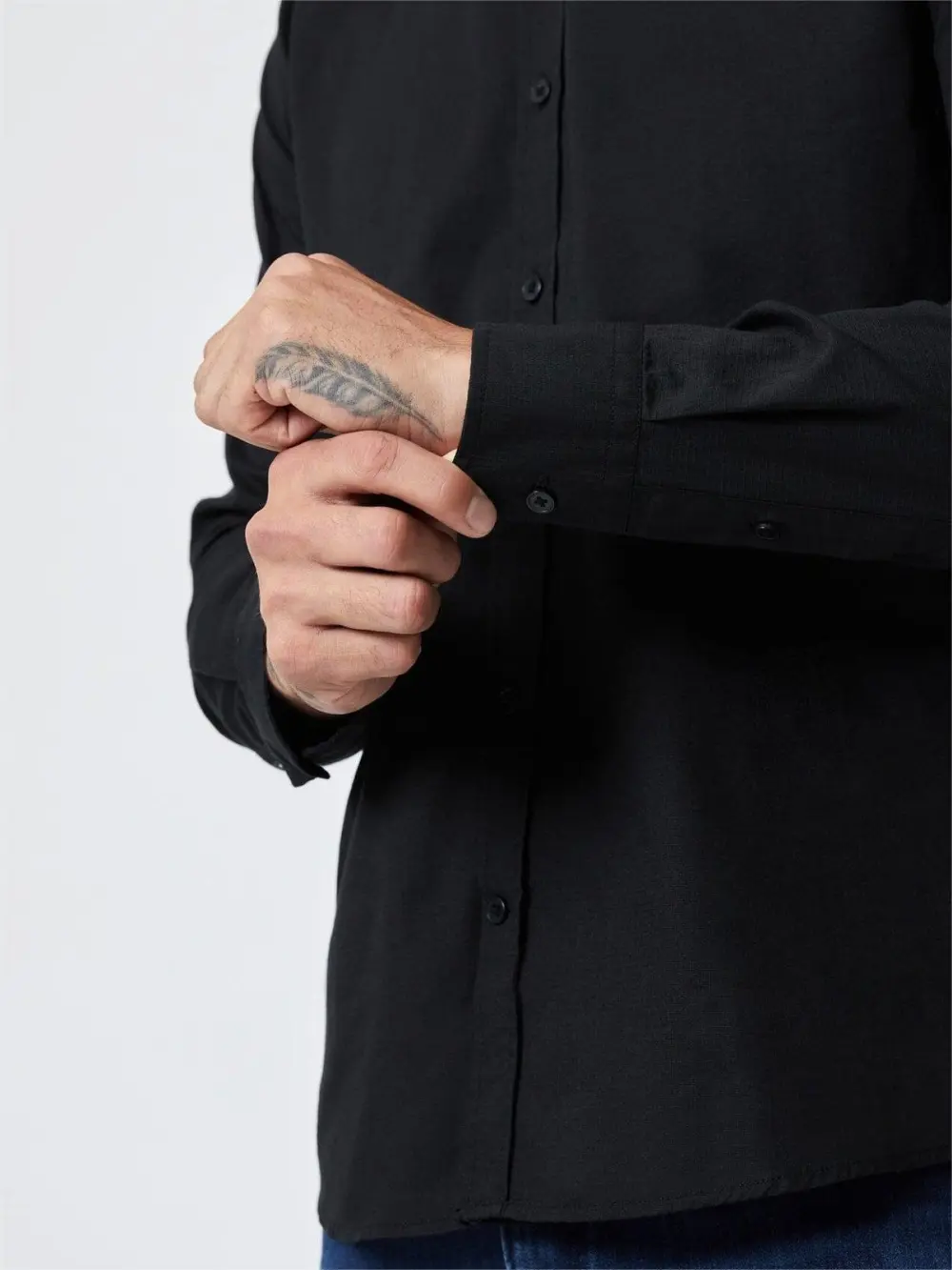 Black Regular - Fit Men's Shirt