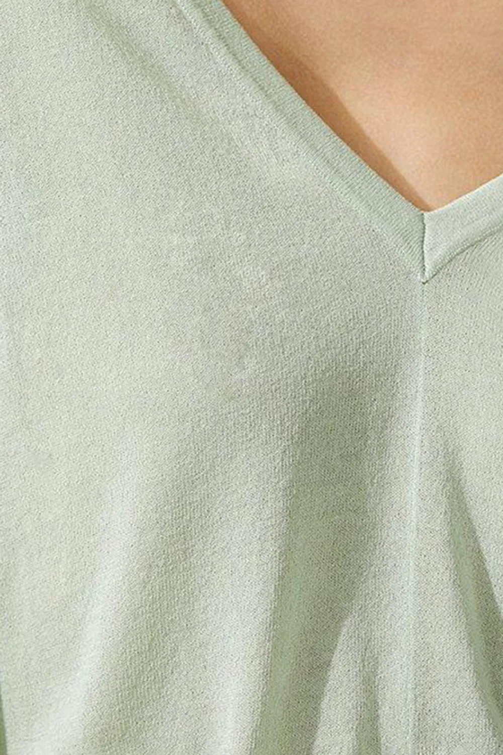 Lightweight Knitted V Neck Long Sleeve Jumper