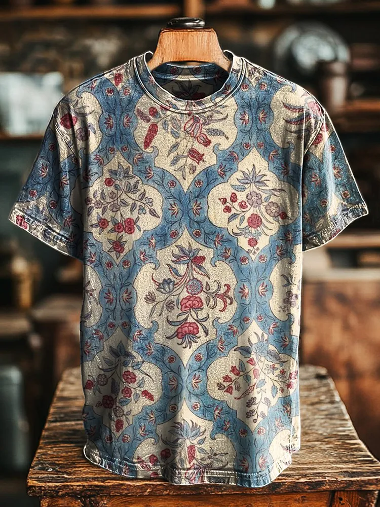 Unisex Vintage Print T-Shirt
