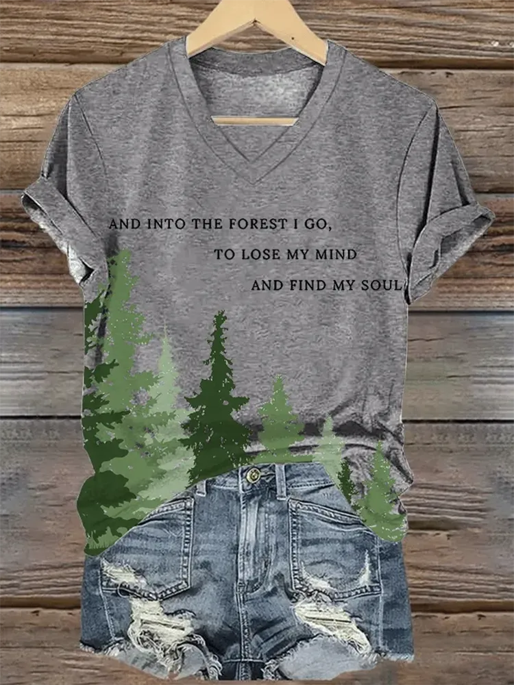 Woman'S And Into The Forest I Go, To Lose My Mind And Find My Soul V-Nack Short Sleeve T-Shirt