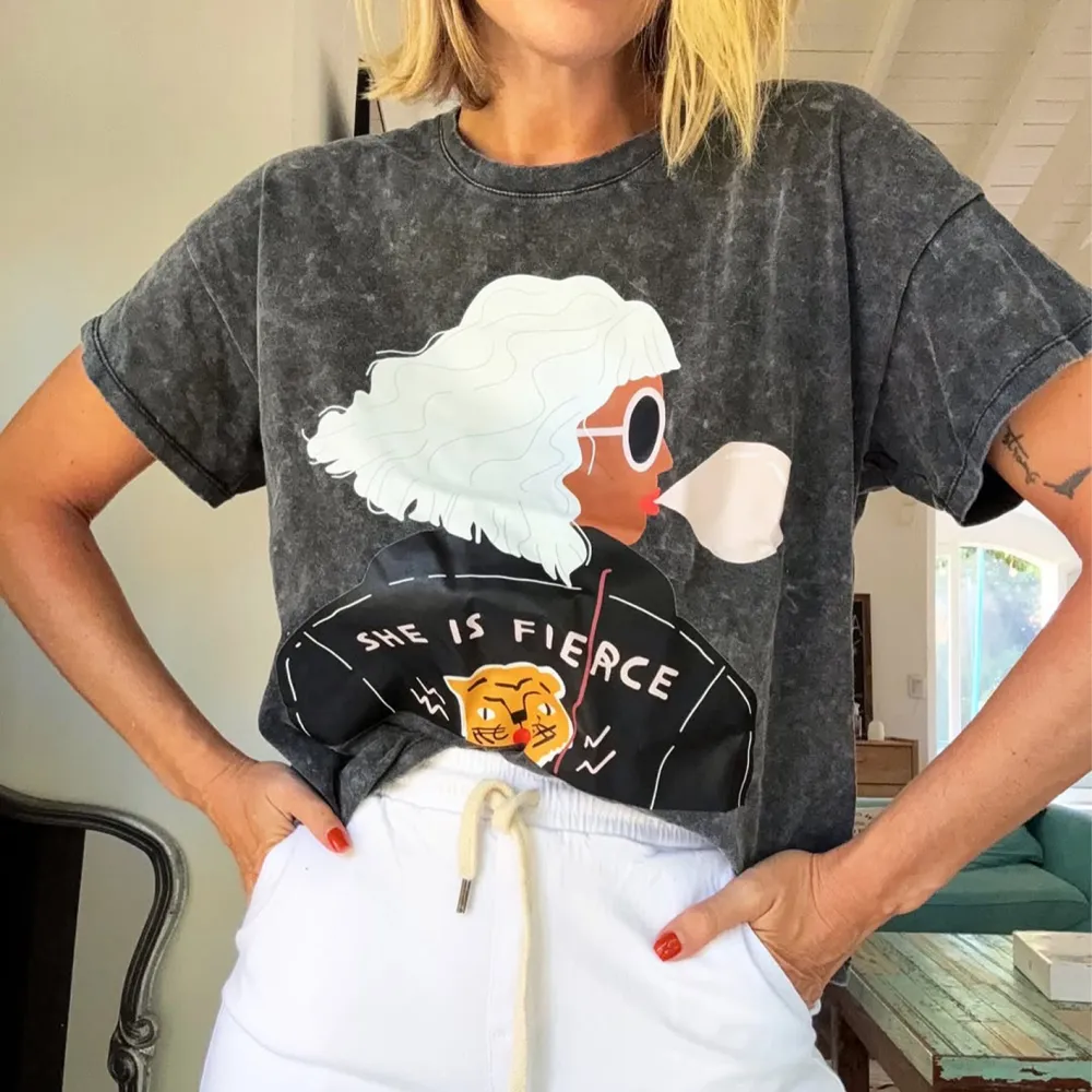 Women's Stylish  Pattern T-Shirt