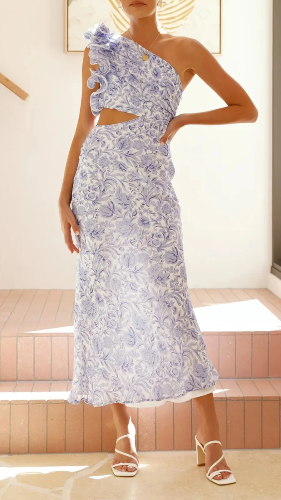 Side Cut Out Design Maxi Dress