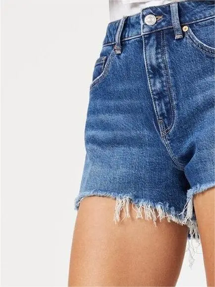 Casual Style Boyfriend Jeans