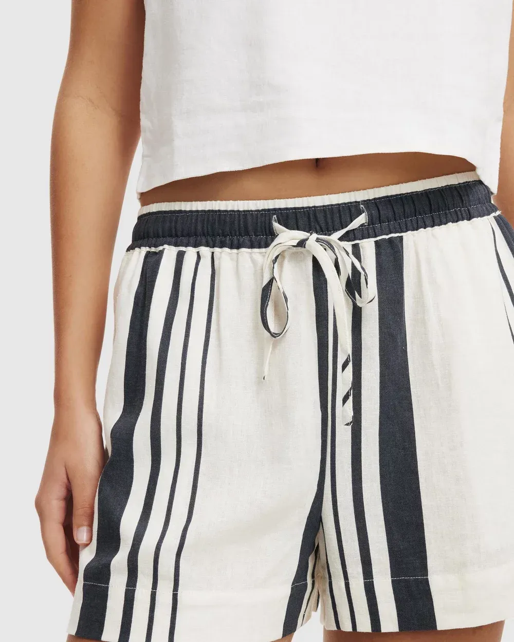Casual Rolled-Up Shorts
