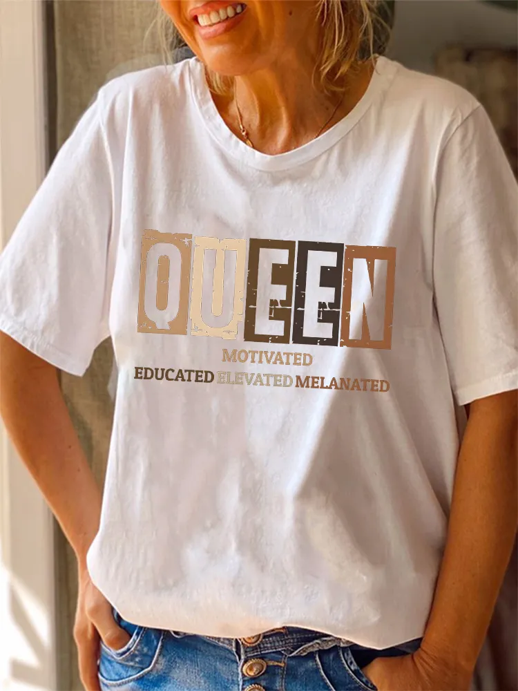 Women'S Queen Motivated Educated Elevated Melanated Round-Neck Short-Sleeved T-Shirt