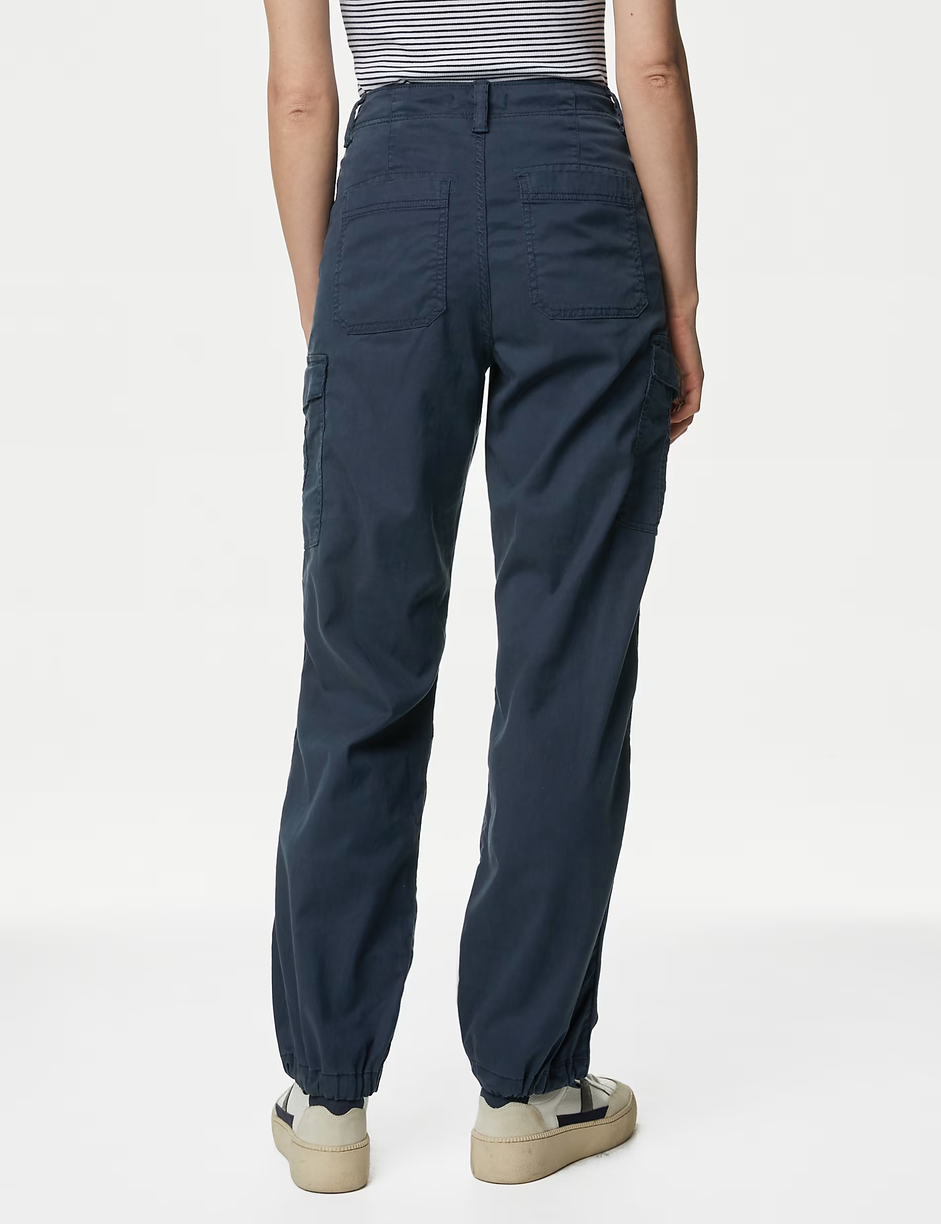 Straight Leg Trousers with Pocket