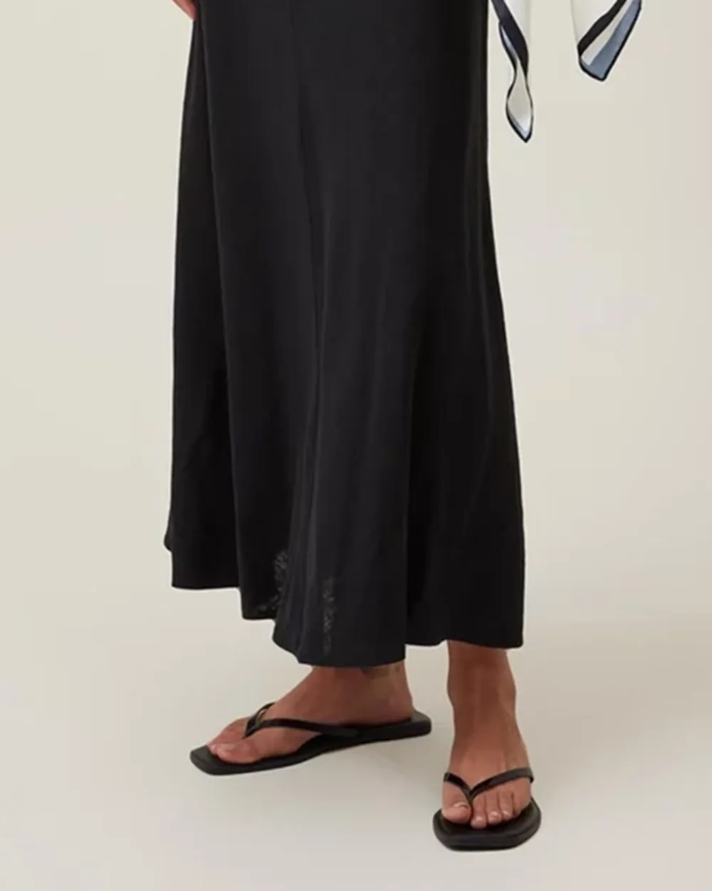 V-Neck Sleeveless Maxi Dress